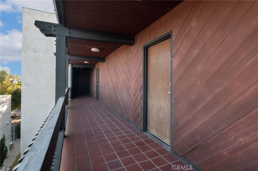 4425 Whitsett Avenue #210 photo 35
