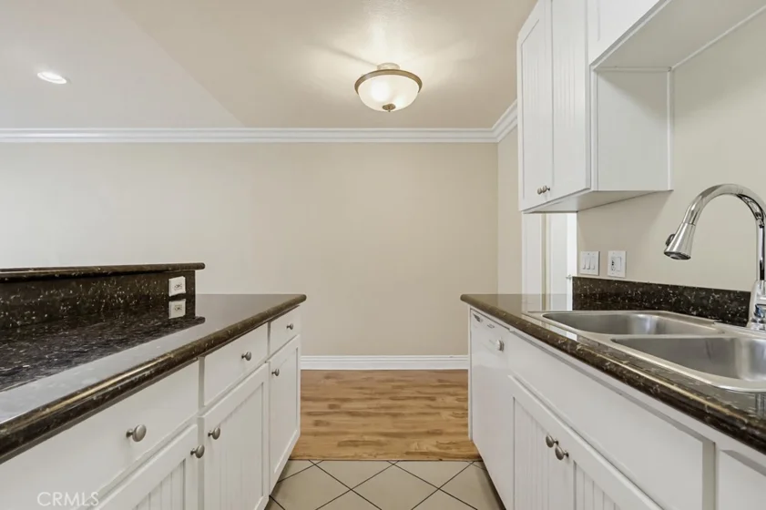1720 Newport Avenue #2 photo 23