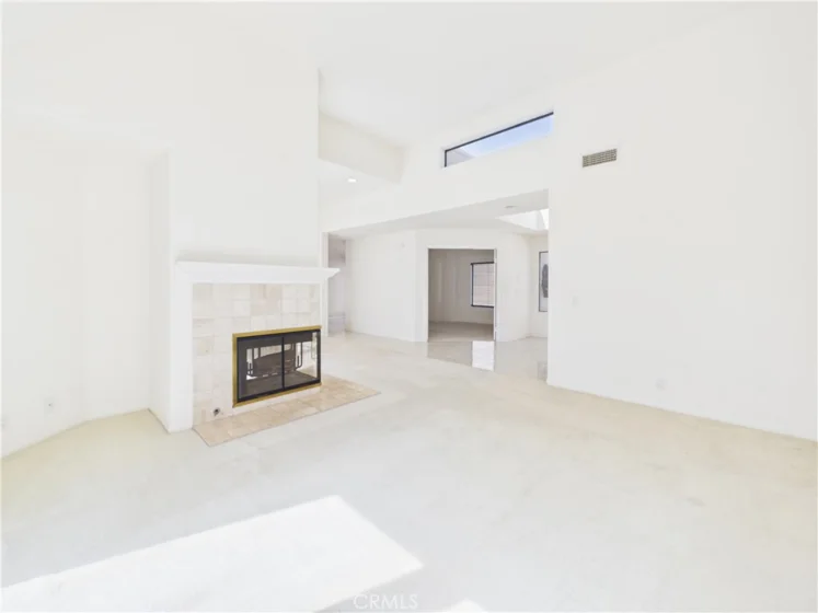 23534 Longmeadow photo 30