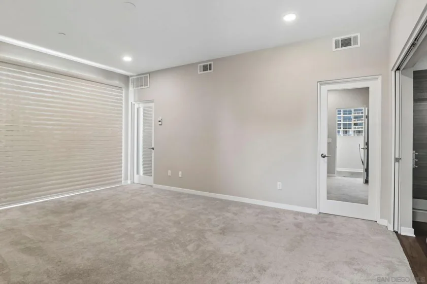 3533 3rd Avenue photo 18