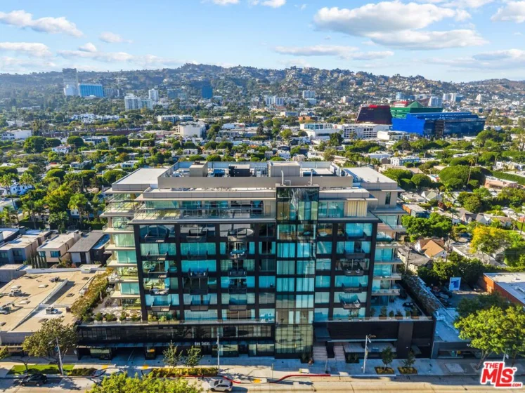 8899 Beverly Boulevard #4A photo 40