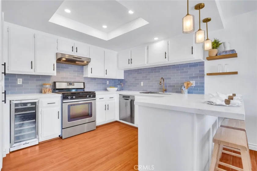 765 W 26th #211 photo 1