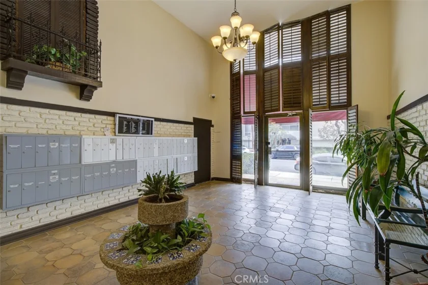 5454 Zelzah Avenue #215 photo 28