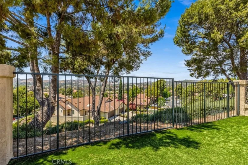 27355 Paseo Laguna photo 2