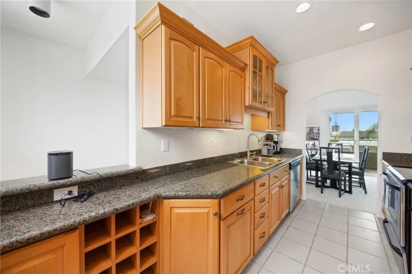 3365 Tempe Drive photo 7