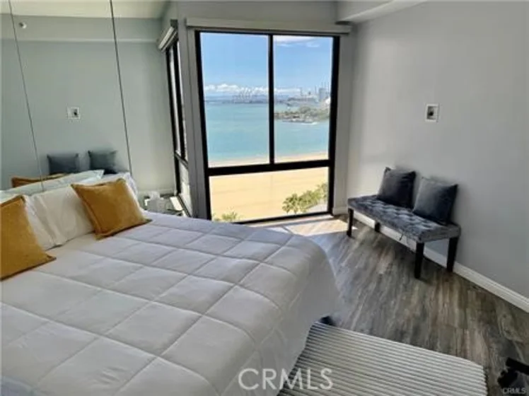1310 E Ocean #906 photo 45
