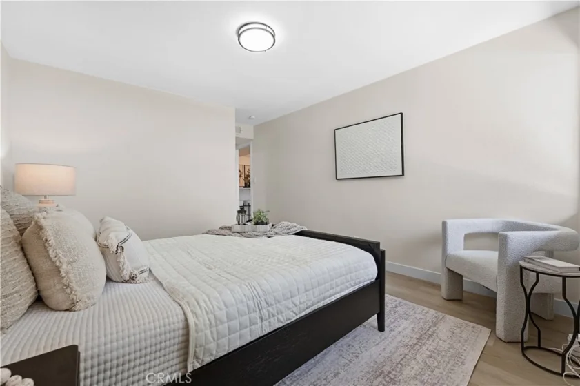 278 N Wilshire #B31 photo 14