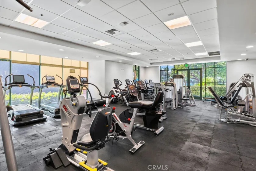 5300 Playa Vista Drive #5 photo 39