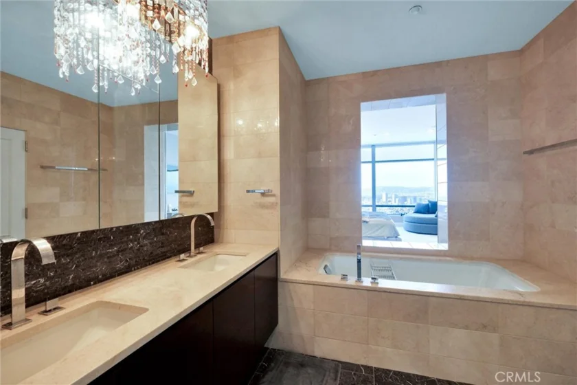 900 W Olympic Boulevard #45F photo 12