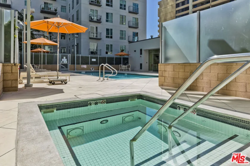 645 W 9th Street #240 photo 21