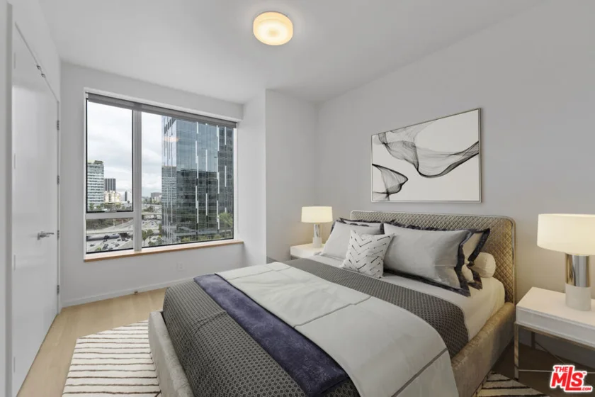 889 Francisco Street #1508 photo 29