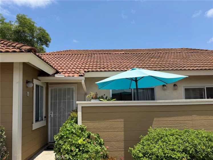 10730 Holly Meadows #B photo 2