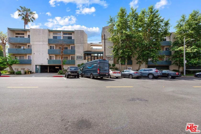550 W Regent Street #124 photo 14