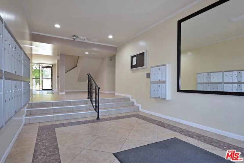 5403 Newcastle Avenue #19 photo 7