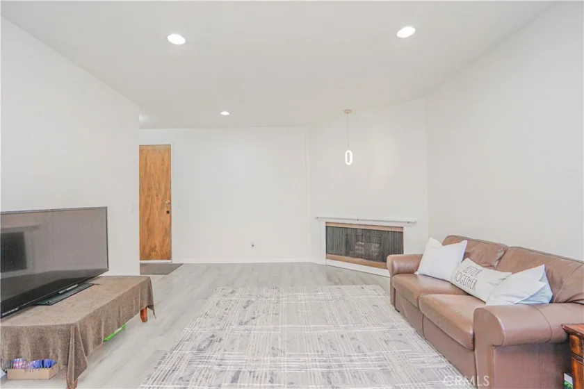 400 S La Fayette Park Pl  #314 photo 26