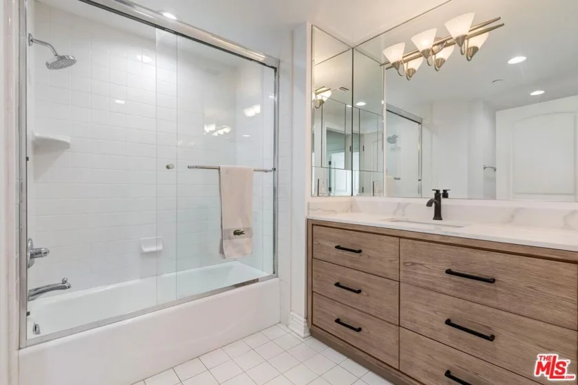 430 N Oakhurst Drive #202 photo 20