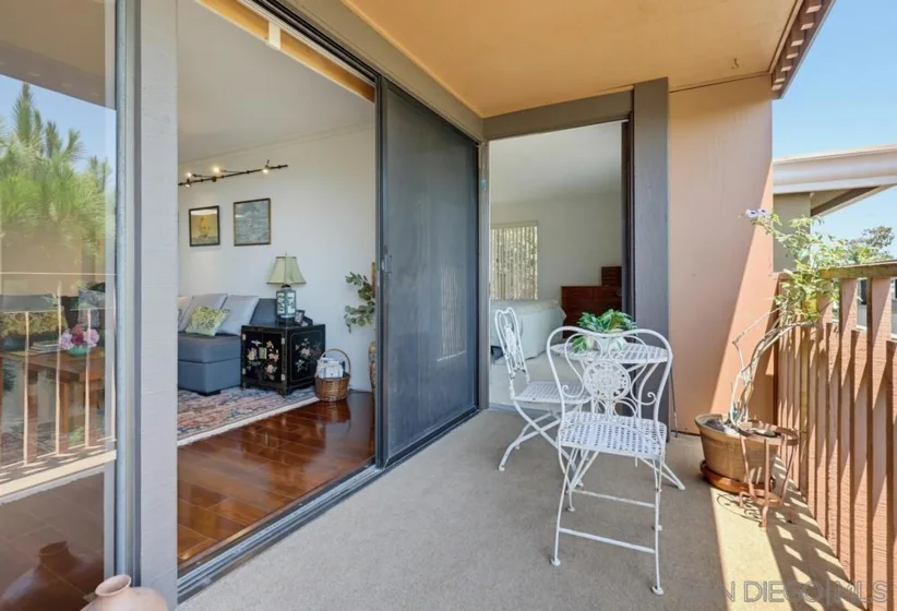 2942 Lawrence Street photo 44