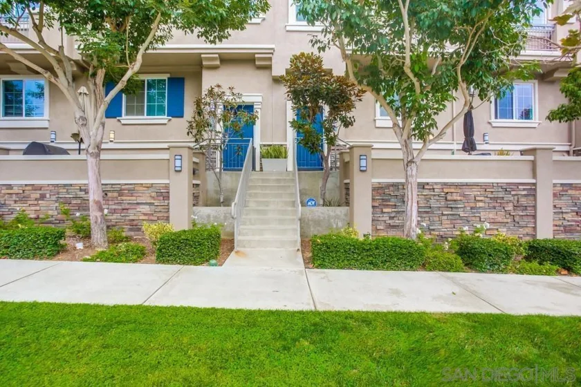 4051 Aidan Circle photo 1