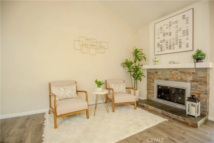 2528 N Tustin #D photo 22