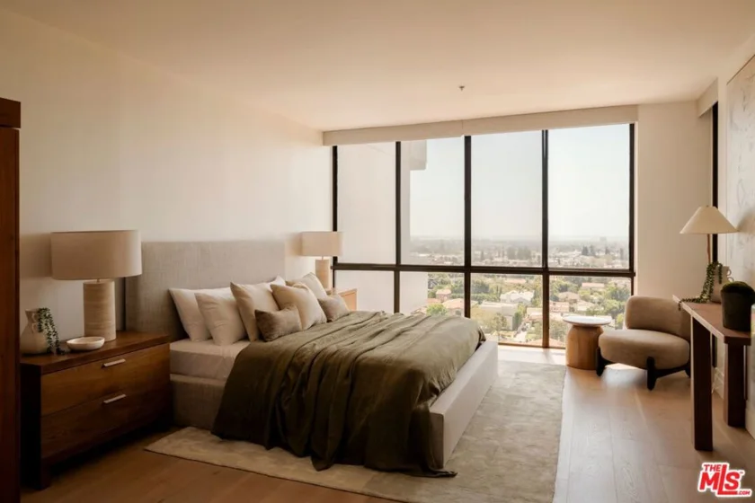 10660 Wilshire Boulevard #1208 photo 21