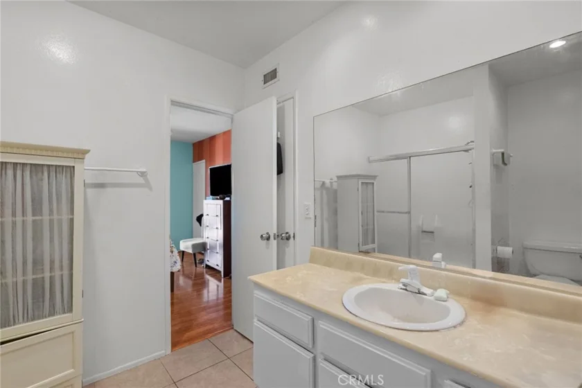 19545 Sherman Way #74 photo 21