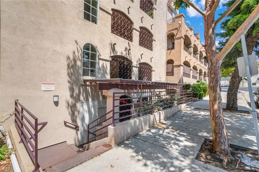 1775 Ohio Avenue #310 photo 33