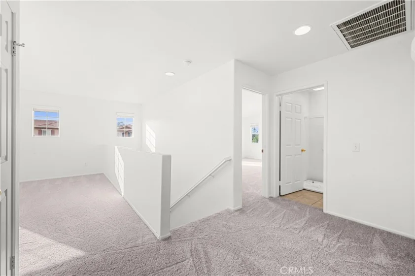 38354 Falcon Court photo 19