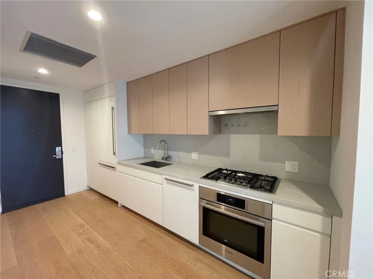 877 Francisco Street #1921 photo 17