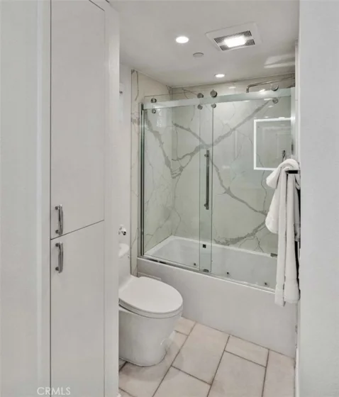 186 Gallery Way photo 7