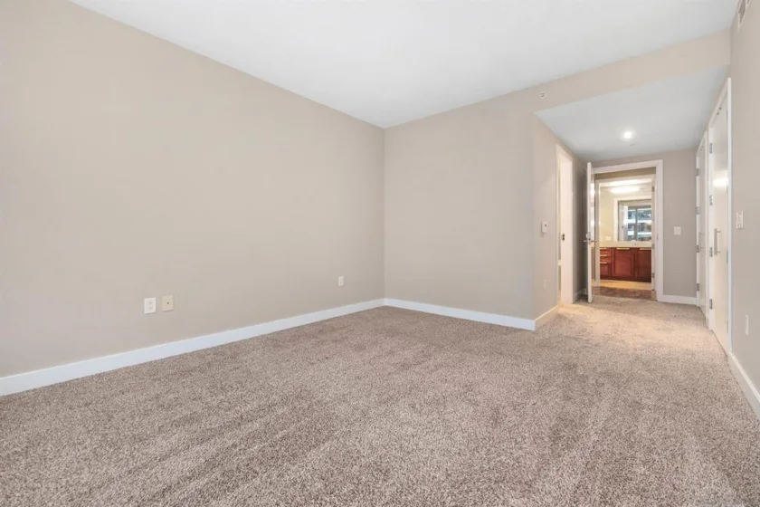 1325 Pacfiic Hwy. #2503 photo 17
