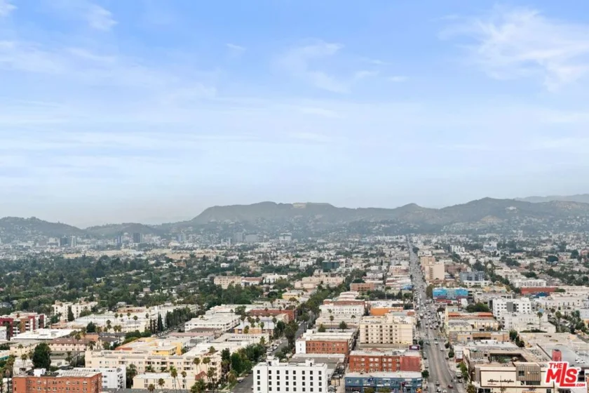3810 Wilshire Boulevard #602 photo 19