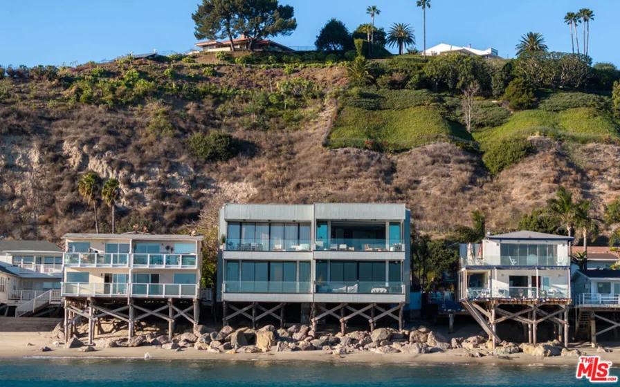 22822 Pacific Coast Highway photo 1