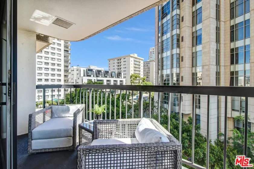 10790 Wilshire Boulevard #404 photo 26