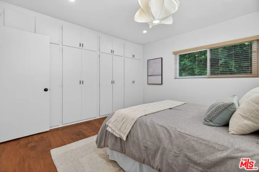4563 Finley Avenue #3 photo 29