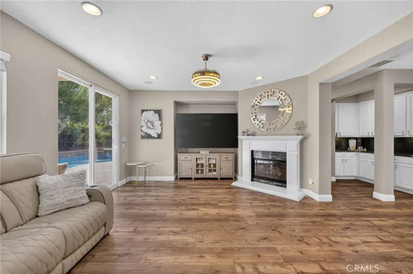 42111 Majestic Court photo 30
