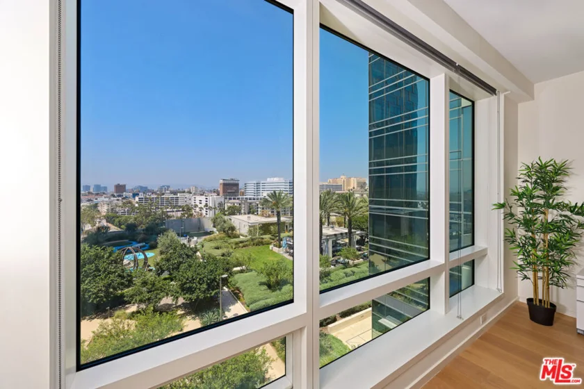 877 S Francisco Street #1220 photo 10
