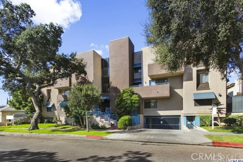 315 Chester Street #320 photo 1