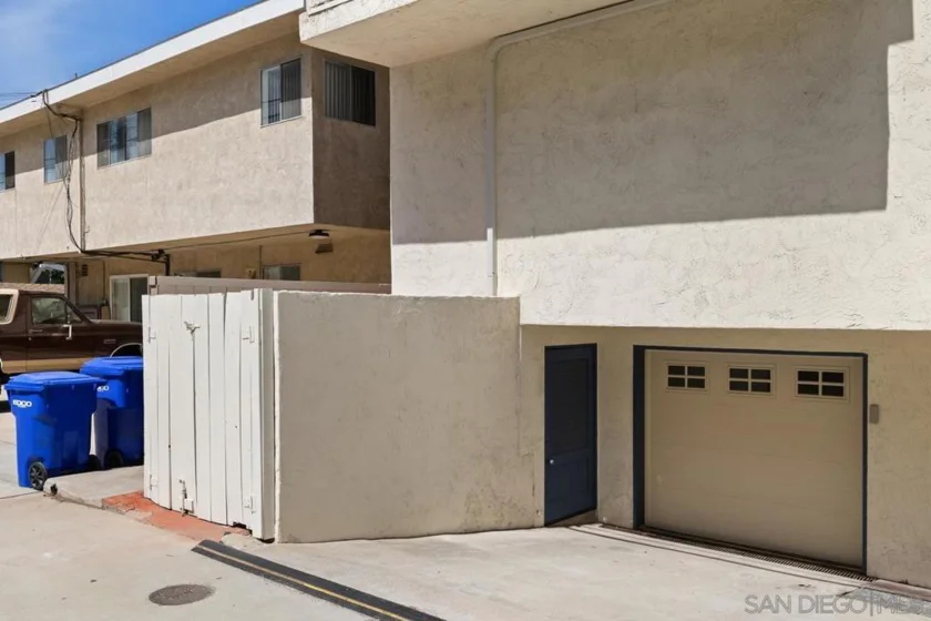 761 D Avenue #C photo 38