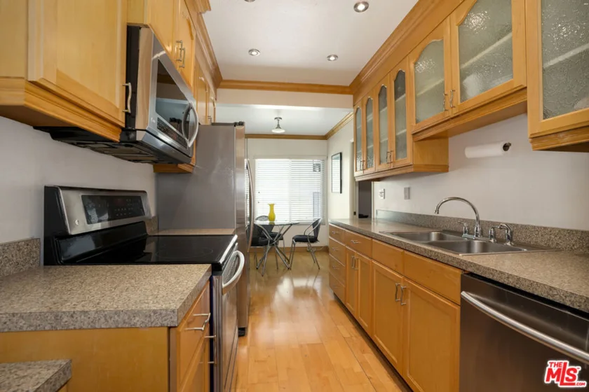 5845 Doverwood Drive #214 photo 9