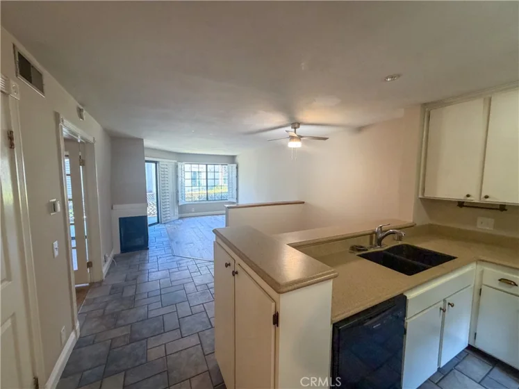 700 E Lake #67 photo 21