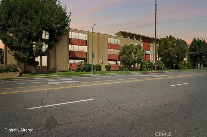 6225 Coldwater Canyon Avenue #102 photo 34