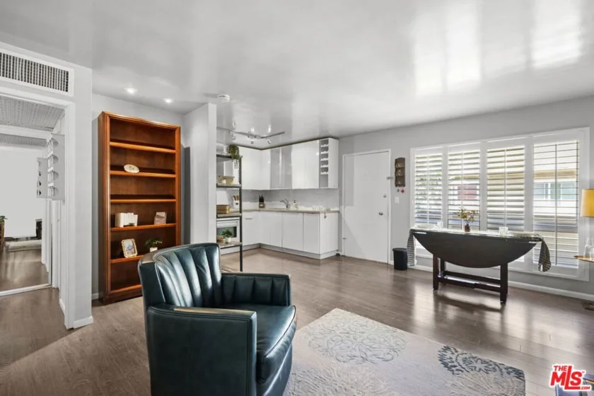970 Palm Avenue #218 photo 8