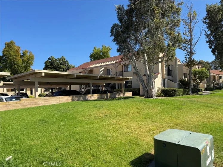 10805 Camino Ruiz #40 photo 2
