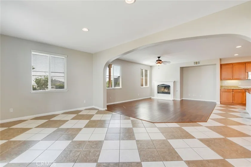 27307 Trefoil Street photo 26