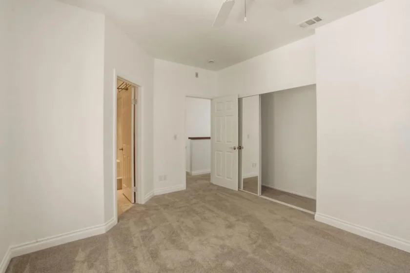 3964 Richmond photo 22