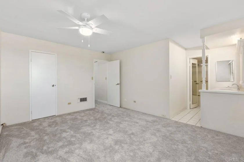 1200 N Harbor Drive #16B photo 23