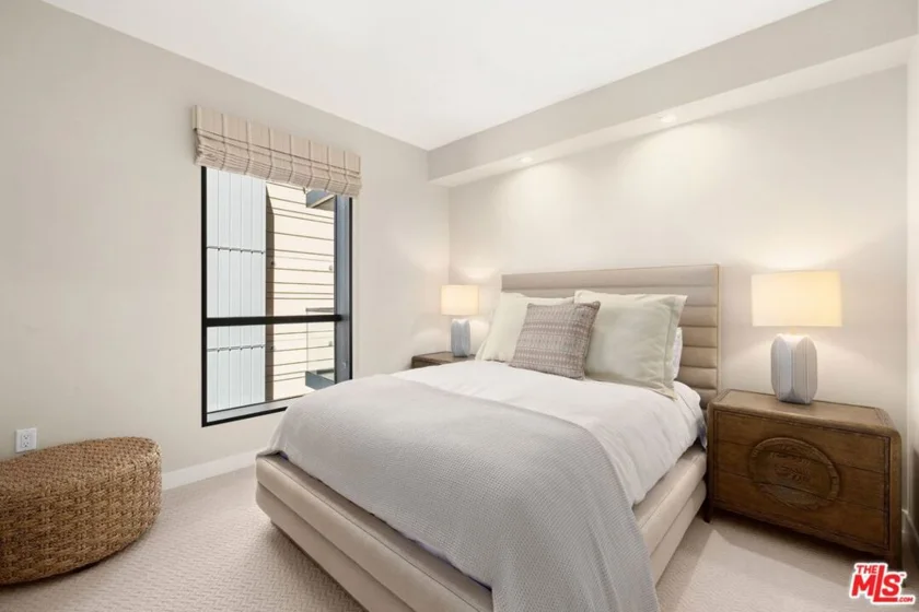 1755 Ocean Avenue #603 photo 23