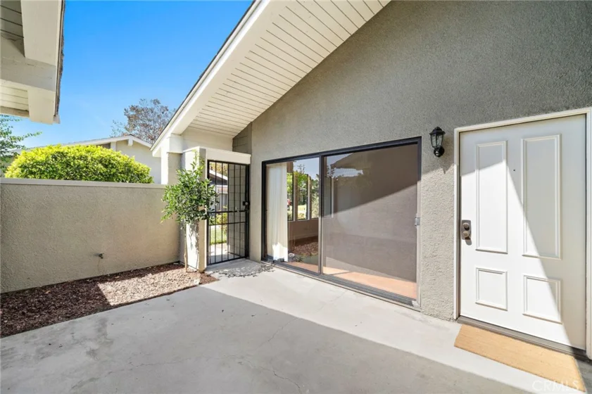 8932 Biscayne Court #1320E photo 6