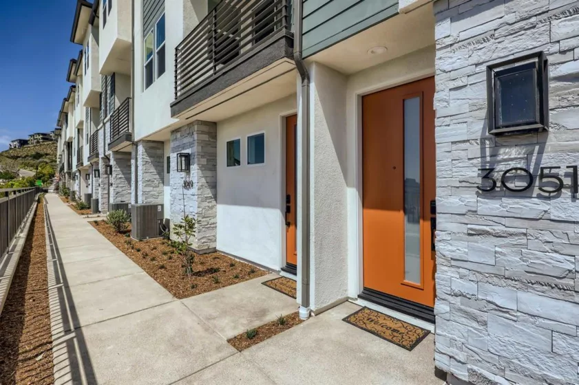 3051 Marquee Way photo 4