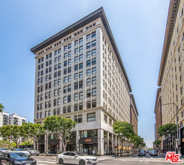 460 S Spring Street #1213 photo 1